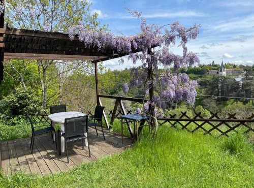 Le Chalet du Parc proche du safari parc de Peaugres