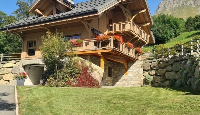 LE Chalet DU Rocher - Albiez Montrond