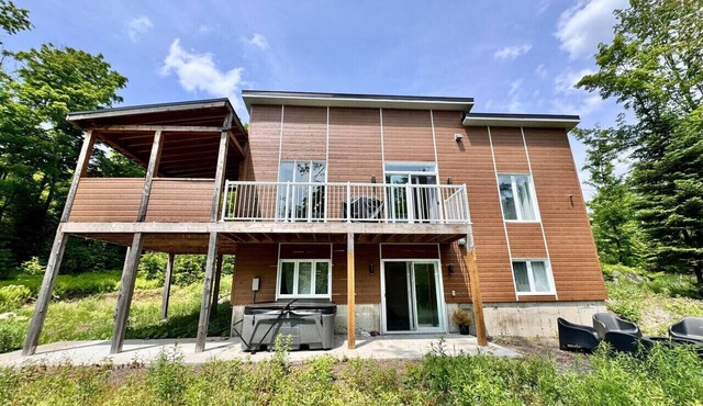 Le Chalet Grewal, Spa, foyer et Nature!