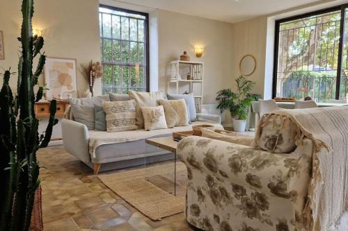 Le Champ du Roy Appartement 76m2 Lyon Sud 5min A7 parking privé