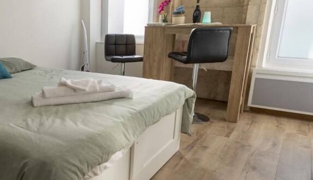 #le#charentais#centre#ville