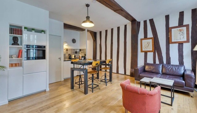 Le Charmant * F2 rue du Gros Horloge à Rouen!