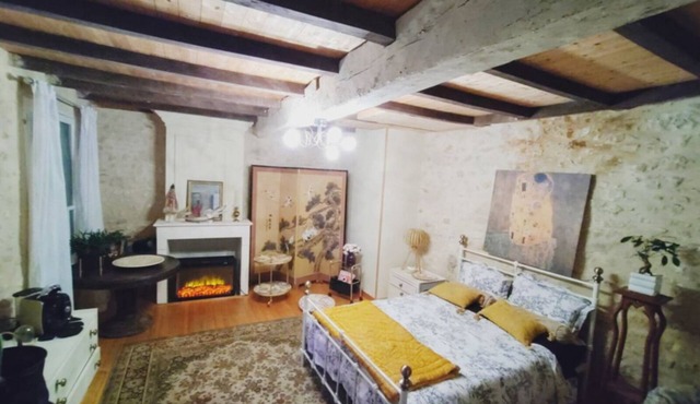 Le Charme Charentais near Talmont sur Gironde Royan Saintes