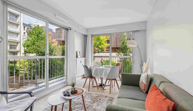 Le Charme Parisien – Balcon & Parking Privé