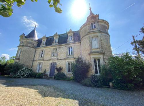 LE CHATEAU Ste MARIE