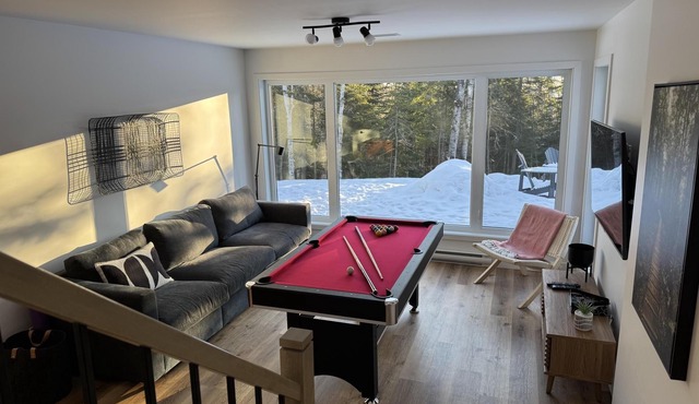 Le Chic Repère 127: Hot Tub, Games & Covered Deck