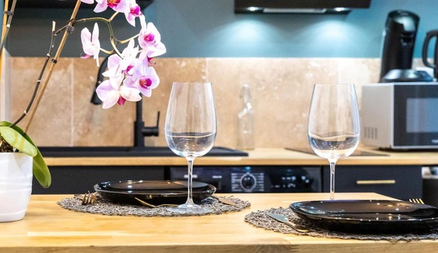 Le Cinq : Appartement Chic&Cosy, jardin privatif