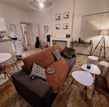 Le Clémenceau face à la Charente 2 chambres