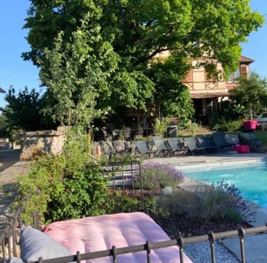 Le Clos d’Azel - Le gîte du cocher avec piscine