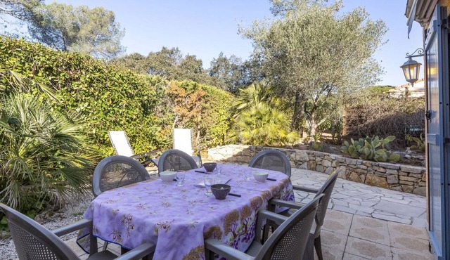 Le Clos d'Azur 1 by Interhome