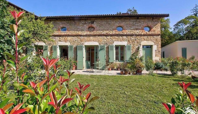 Le Clos de l'Oiselon Hauterive & Varey