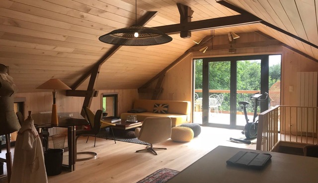 LE CLOS DE LA BOISSIERE Renovated tobacco drying shed in the heart of Périgord Noir