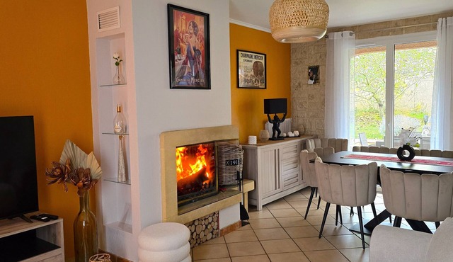 LE CLOS DE LA TREILLE * Charming gîte ideal for your Champagne holidays