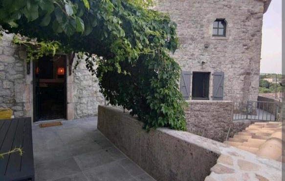 Le Clos des Ducs, Balazuc centre, proche plages ardèche