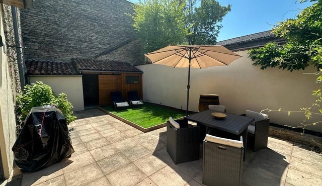 Le Clos des Peinguets, house in Chorey-les-Beaune