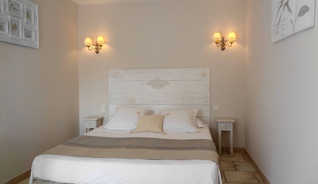 Le Clos des Lavandes- air conditionned Charme double Luberon-Terrasse-Lacoste