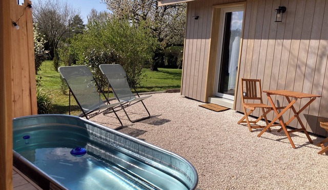 Le Clos des Pies, "Le Cocon" double room, with Nordic bath in the heart of nature