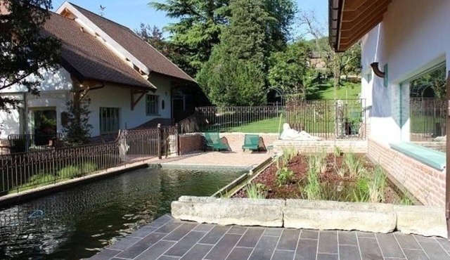 LE CLOS DES BURGONDES - GODOMAR Holiday Cottage