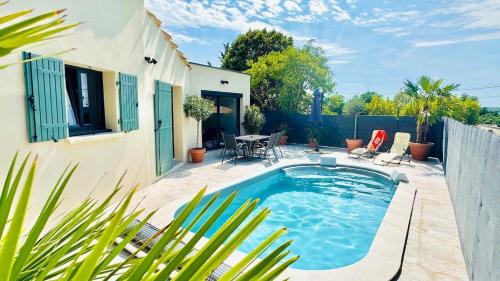 Le Clos Saint-Maximin - 2 villas, 2 piscines, 12 pers