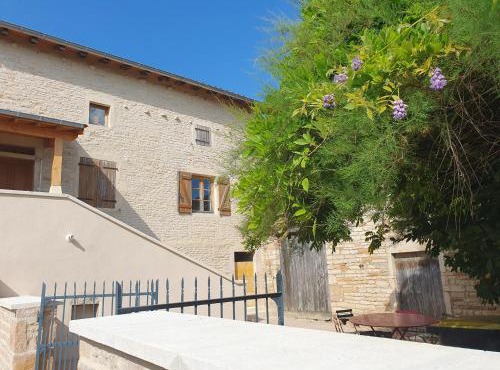 Le Clos Violet Holiday Home For 6 - Escapade en Bourgogne