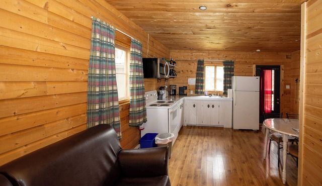 Le Coureur des Bois Spa 4-6 pers