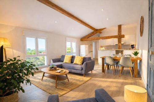 Le Cocon Céleste - Appartement d'Exception - Vue sur les Alpes - Centre-Ville - Gare à 1 min