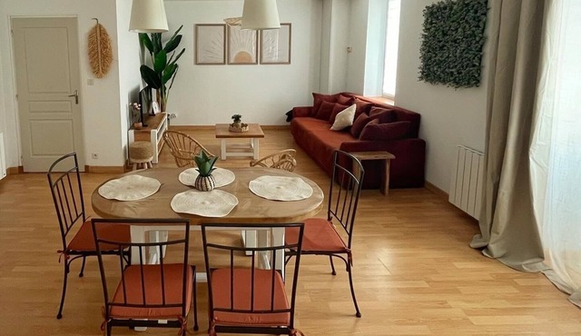 Le Cocon de Kenna - in the heart of the village