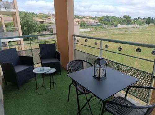 Le cocon de Marie,piscine, balcon, parking gratuit, baignoire
