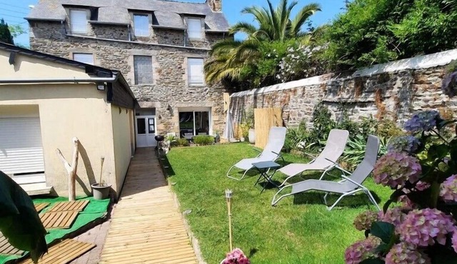 LE COCON de MATIGNON 4-star gîte 5 kms from the sea with spa 5-10 people
