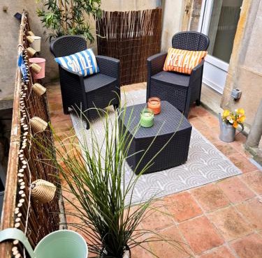 Le Cocon Des Arcades - Central, charmant balcon -