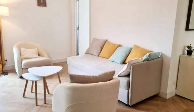 Le cocon du Bâtonnier: Graslin and the Loire just 2 steps away!