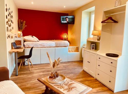 Le Cocon Forézien - Emplacement idéal & Charme irrésistible