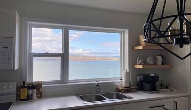 Le coin Zen/waterfront-King bed-dishwasher