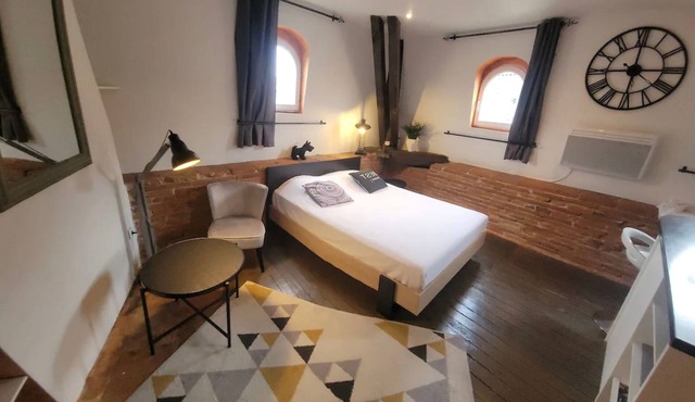 Le Colombier - A deux pas du square Charles de Gaulle