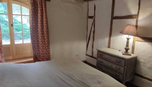 Le Cottage des Acacias - un Logis Nature, une Piscine Naturelle et des Animaux!