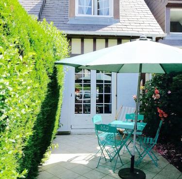 Le Cottage
