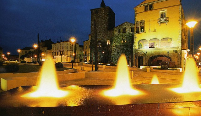 Le Cuvage - 4 Person Barn Apartment - Large Pool