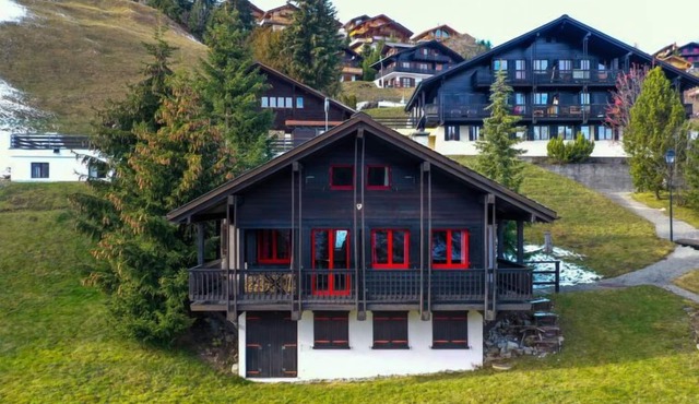 Le Cyclamen by Interhome