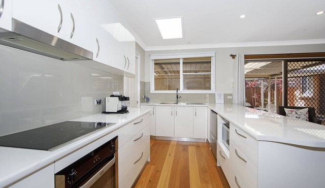 'Le Dauphin' 2Km from beach