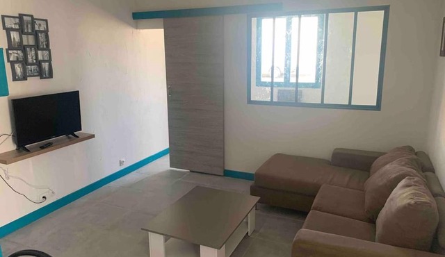 LE DEPOT appartement du port à Champvert