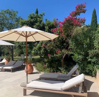 Le Domaine de l'Aiguille Alpilles, Eygalières, Saint Rémy de Provence