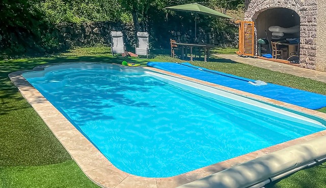 Le Domaines Des Thermes – T2 with Shared Pool, Peaceful Setting and Mountain Views