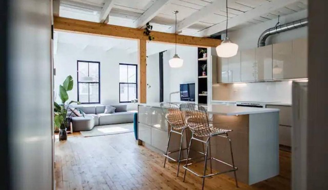 Le Duplex St-Sauveur, Entire House