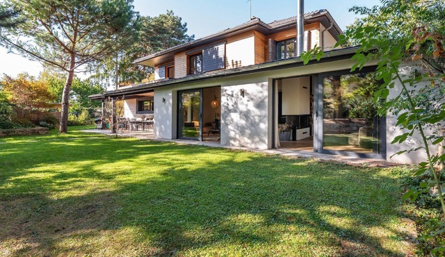 Le Ferret - House with swimming pool