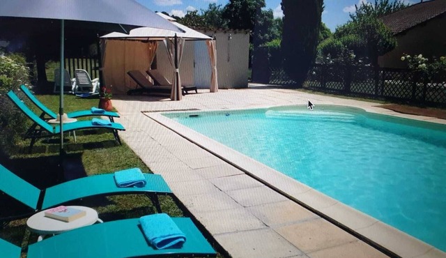 Le Figuier, one of a pair of charming stylish gîtes in a tranquil rural location