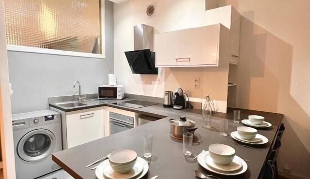 Le Filmophile Spacieux Avec 2 Balcons et Garage Privé