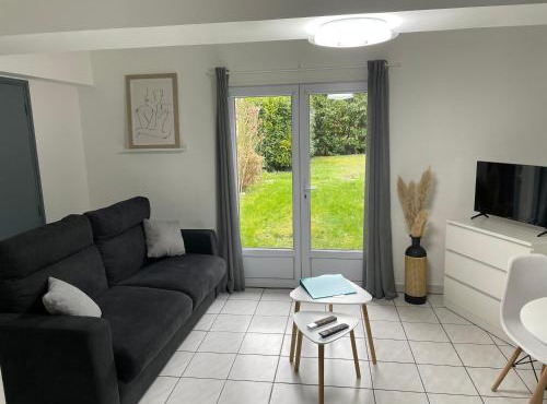 Le First Auversois charmant studio avec jardinet