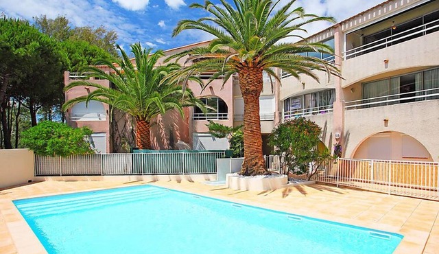 Le Florid by Interhome