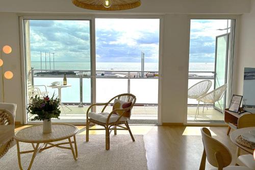 Le French Riviera - Vue Mer - Terrasse - Parking