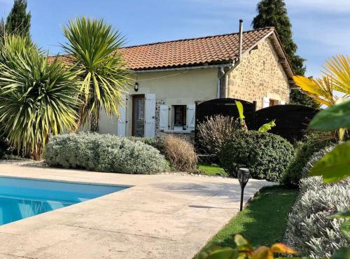 Le gîte de Lou - Piscine privative et massages Bien-être